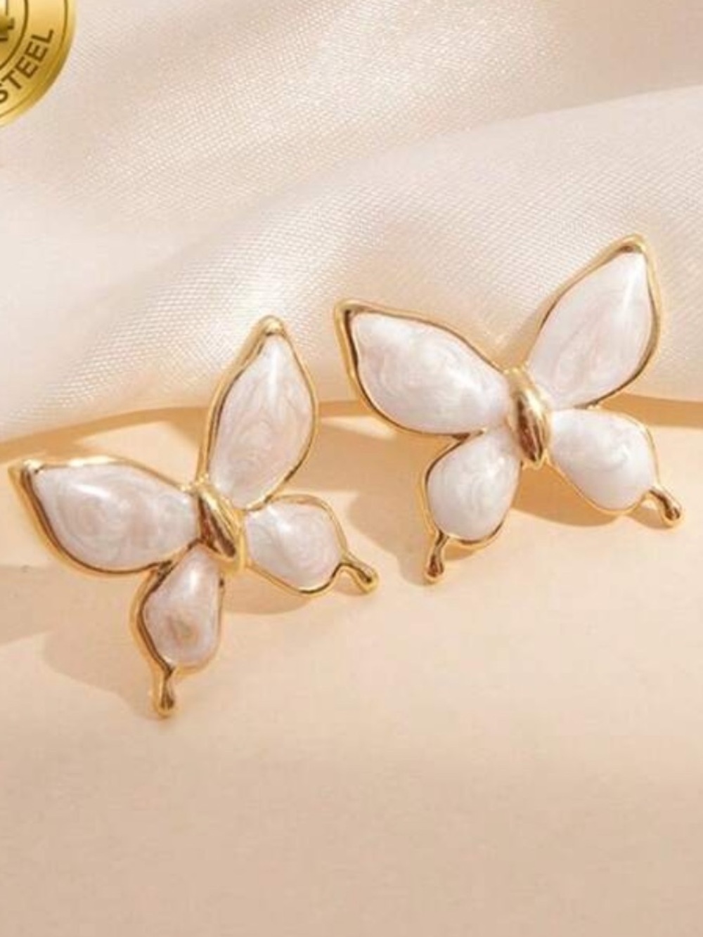 Elegant White Marble Butterfly Stud Earrings - Gold Trim stainless steel R 441